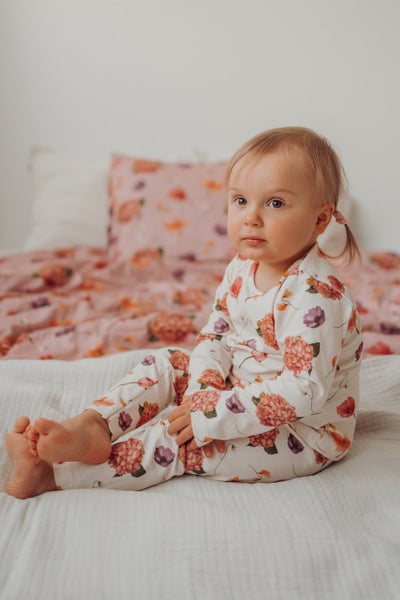 Metsola Whispers -Y&ouml;puku | Vanilla